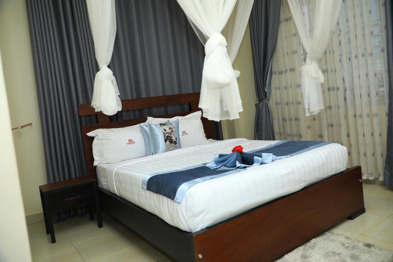 Galaxy Motel Kampala Extérieur photo
