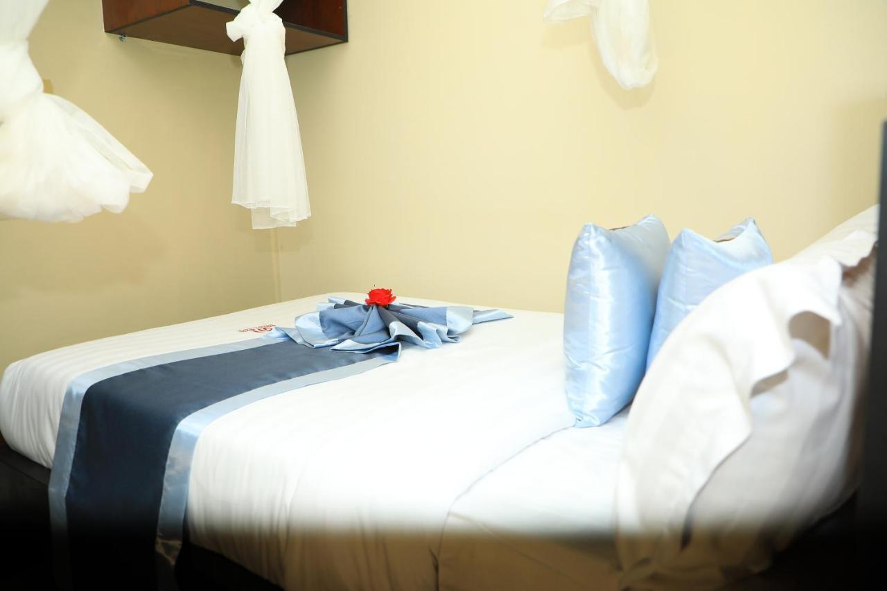 Galaxy Motel Kampala Extérieur photo