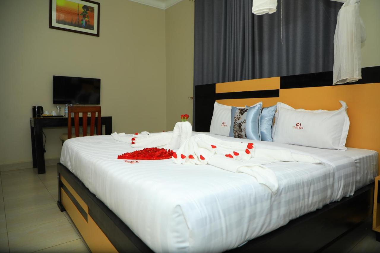 Galaxy Motel Kampala Extérieur photo
